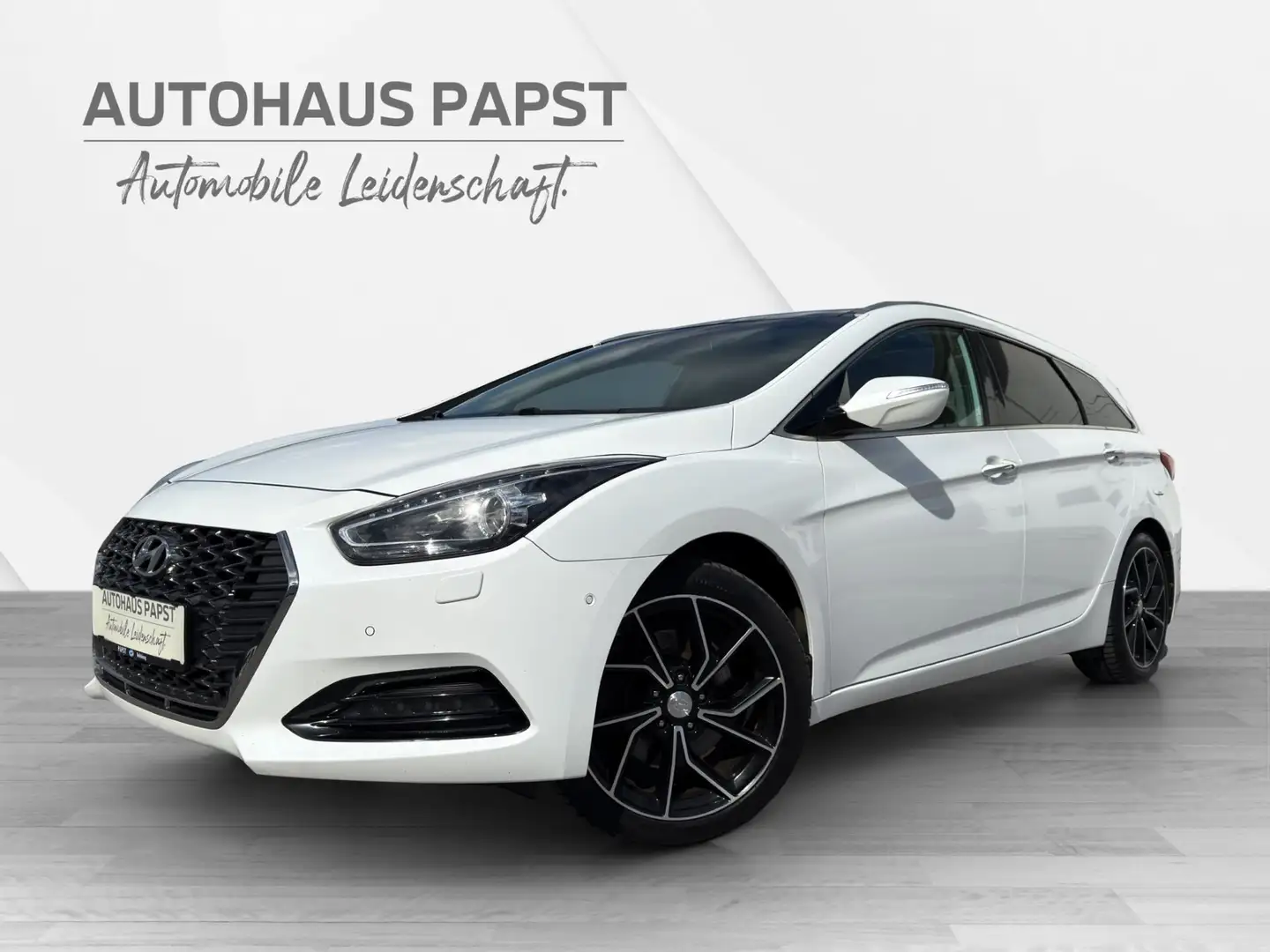 Hyundai i40 *** LEVEL 6 *** MEGA AUSSTATTUNG *** Automatik Weiß - 1