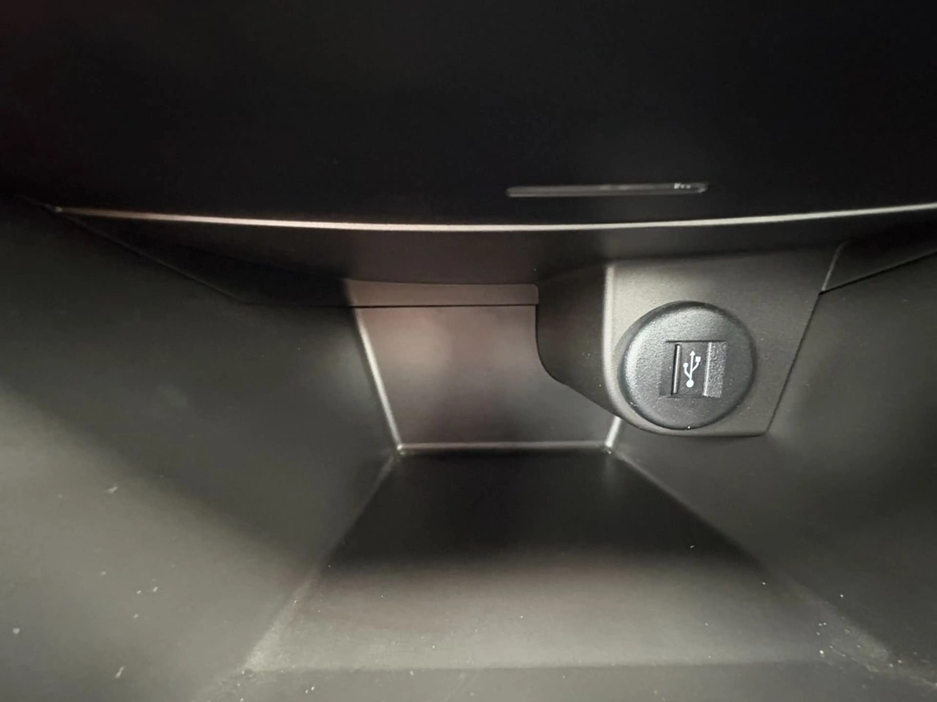 Suzuki SX4 S-Cross Club — photo 12