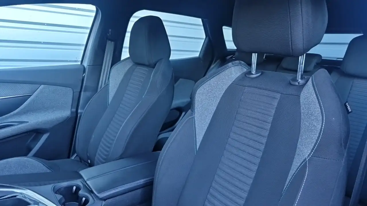 Peugeot 3008 3008 — photo 13