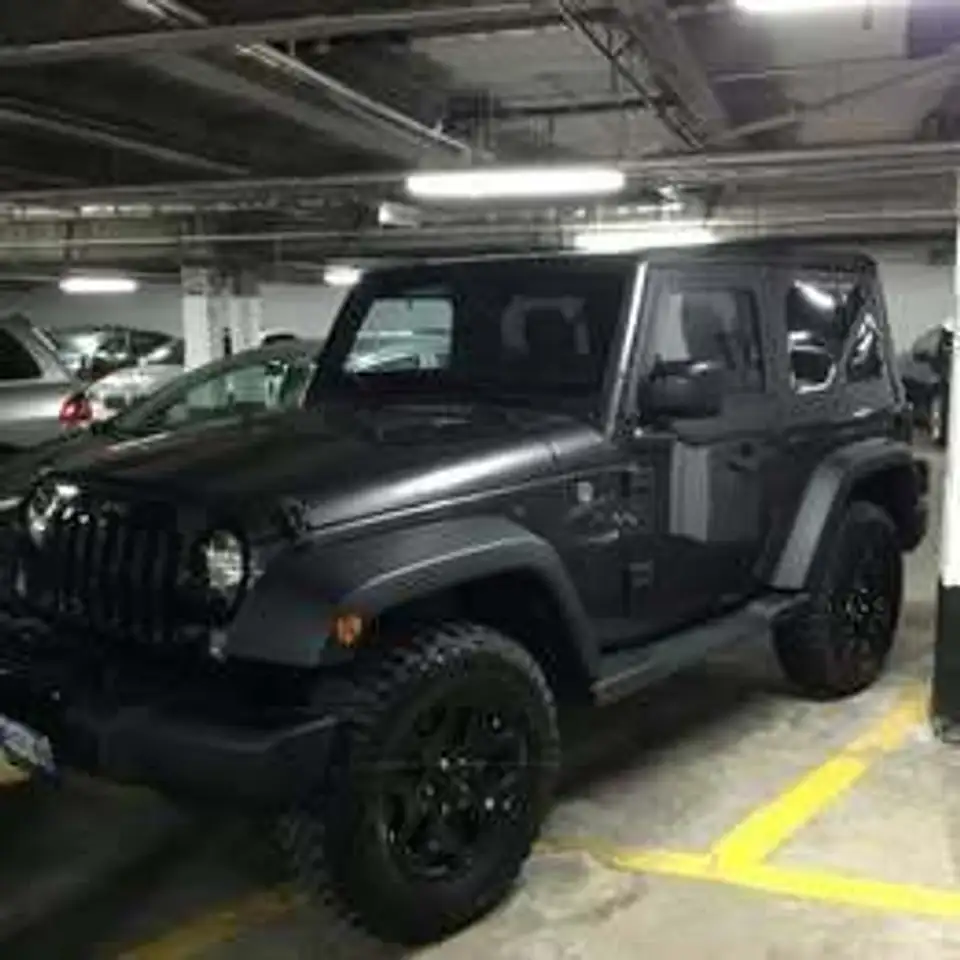 Jeep Wrangler снимка Jeep Wrangler