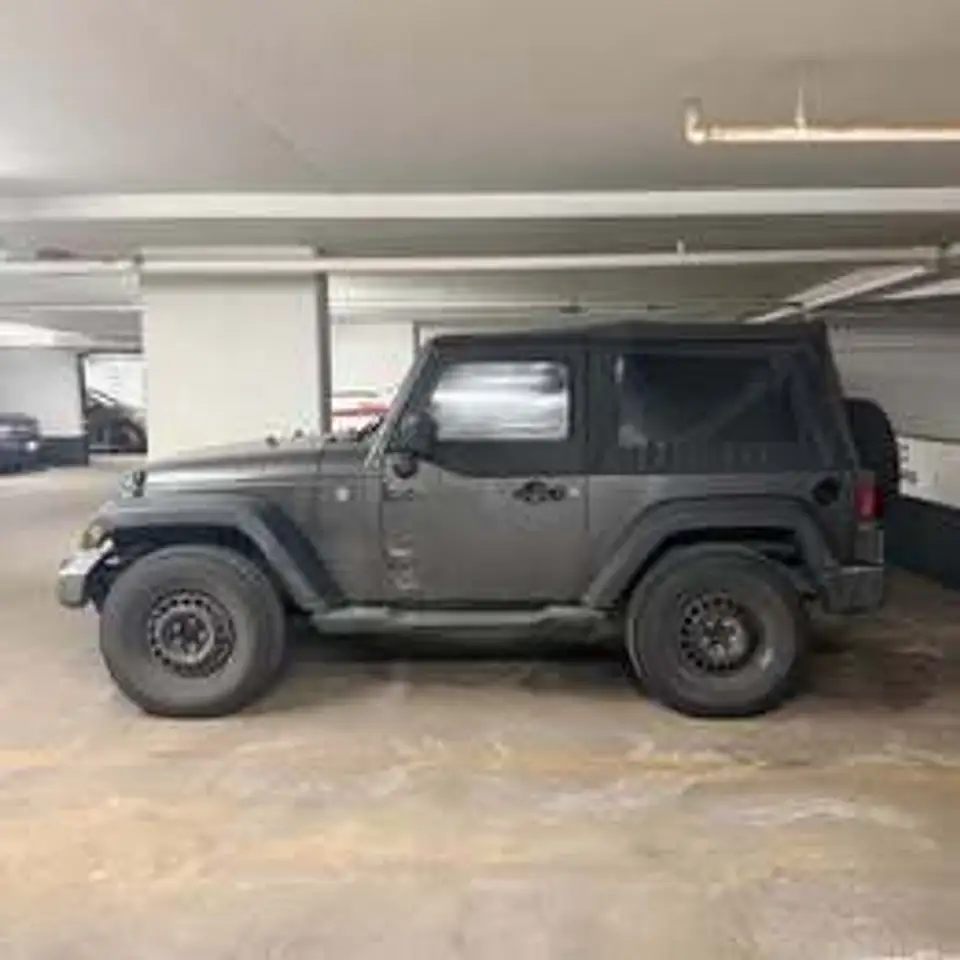 Jeep Wrangler снимка Jeep Wrangler