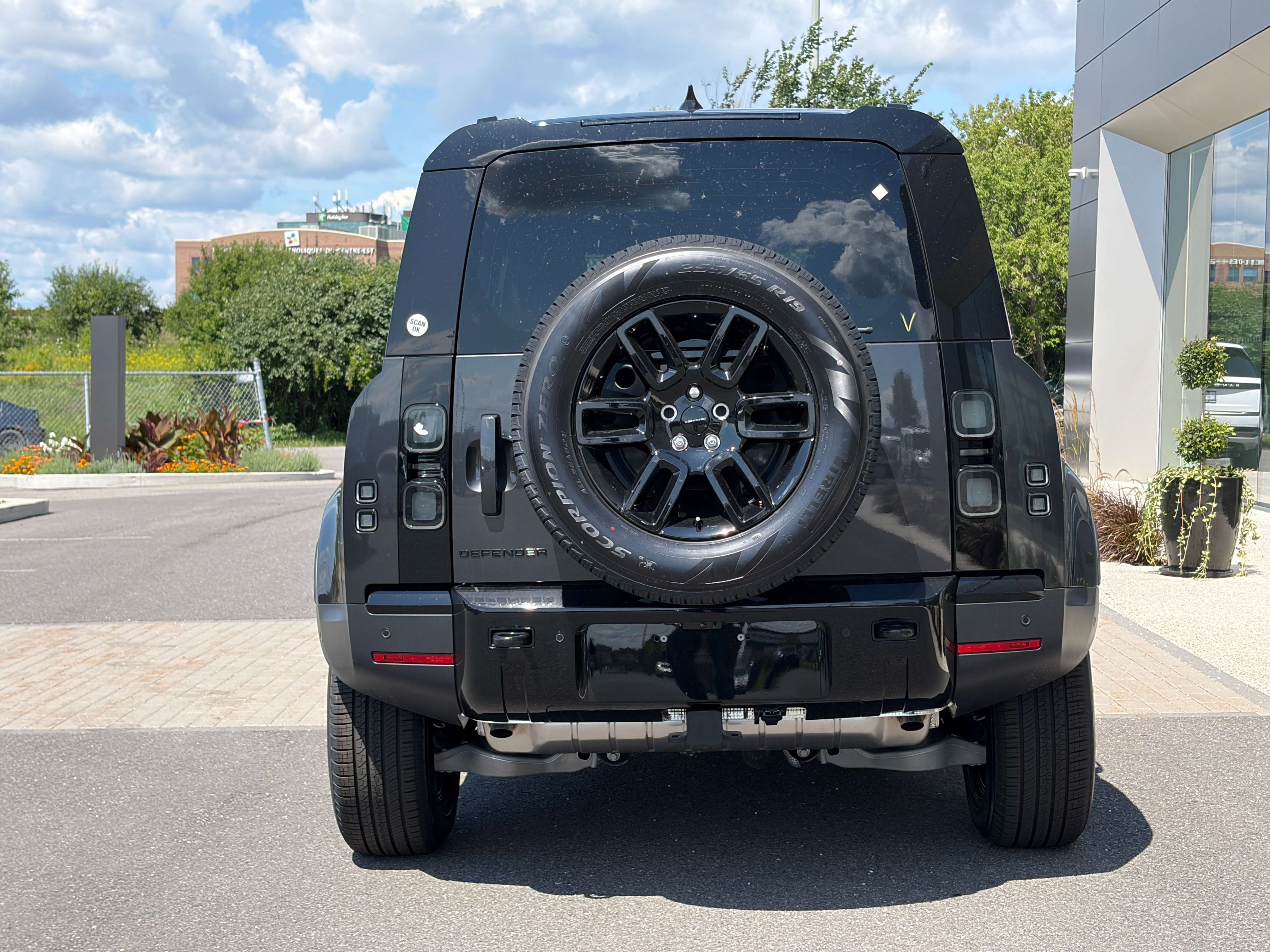 2026 Land Rover Defender 110 P300 S — снимка 5