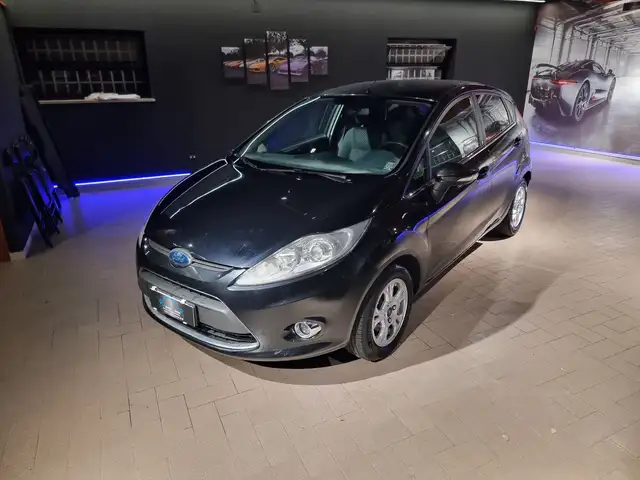 Ford Fiesta 5p 1.4 tdci Titanium