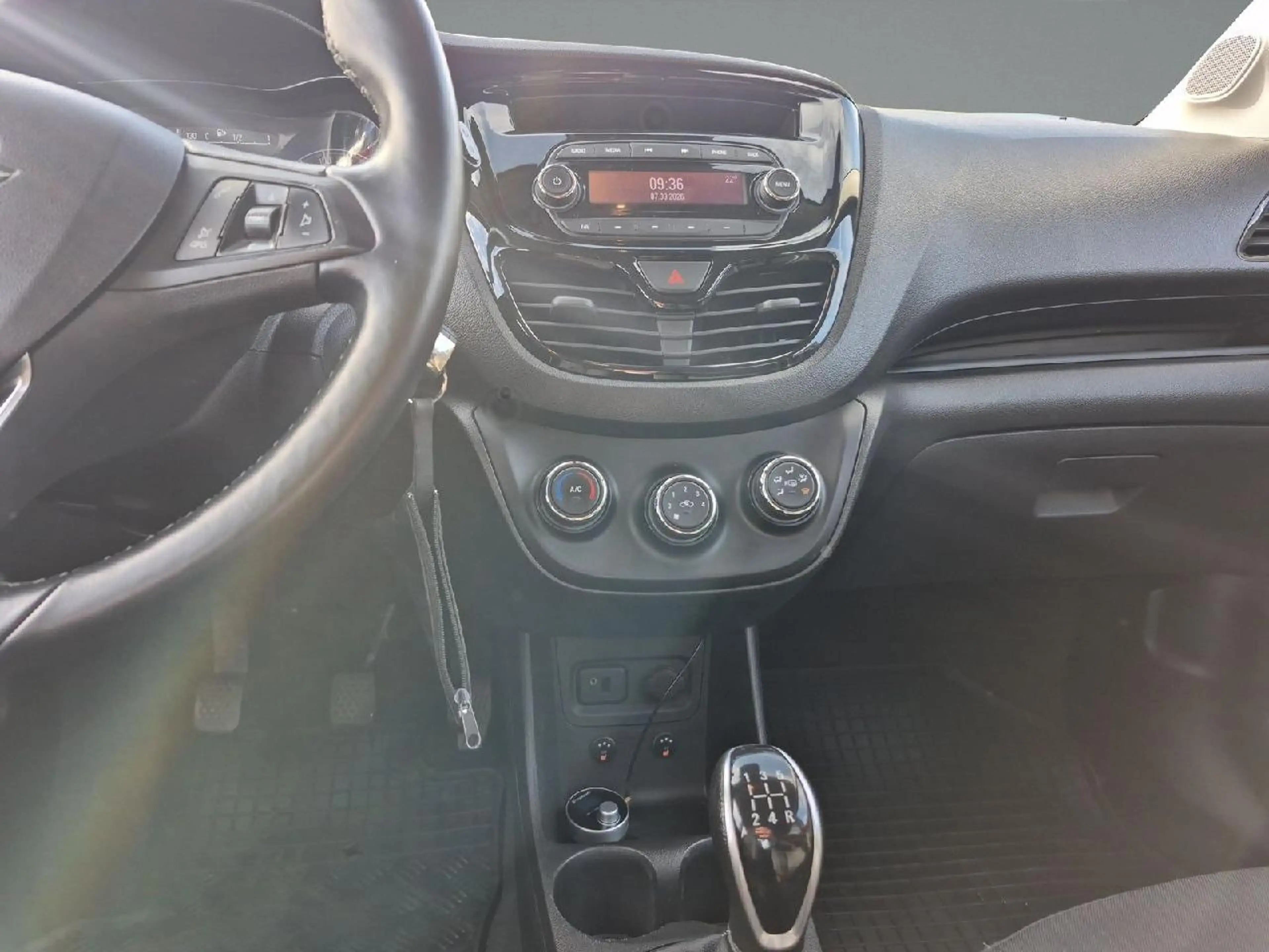 Opel Karl Edition Sitzheizung/PDC/Bluetooth/Klima uvm — photo 11