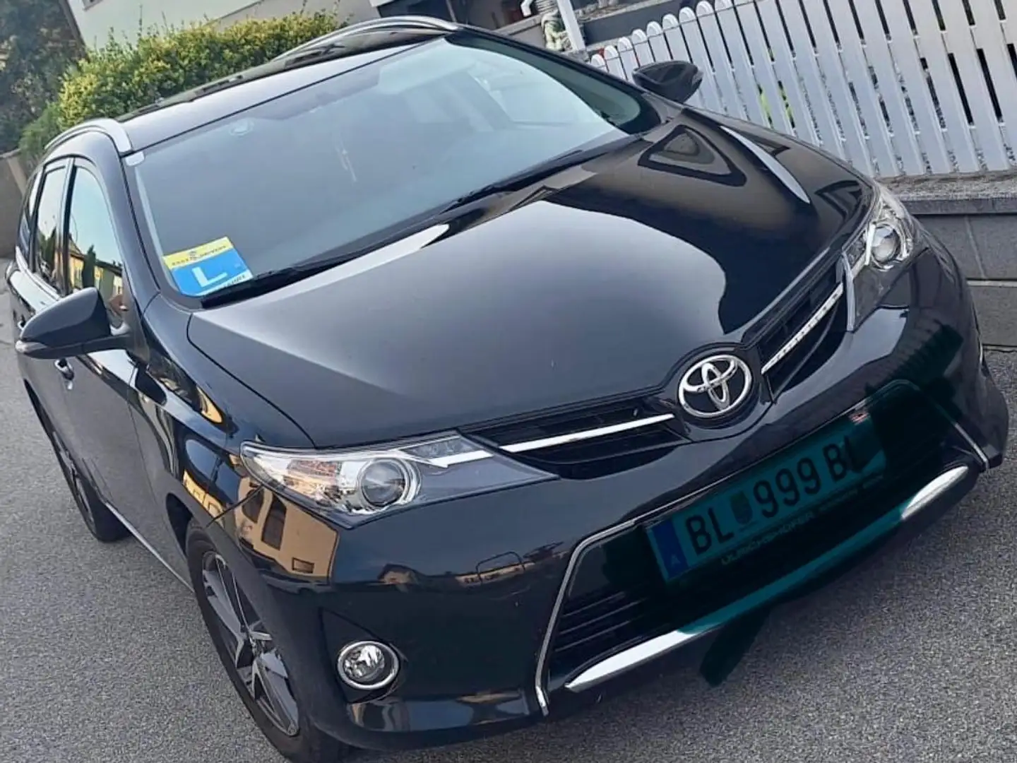 Toyota Auris TS 1,33 dVVT-i Feel! - 1