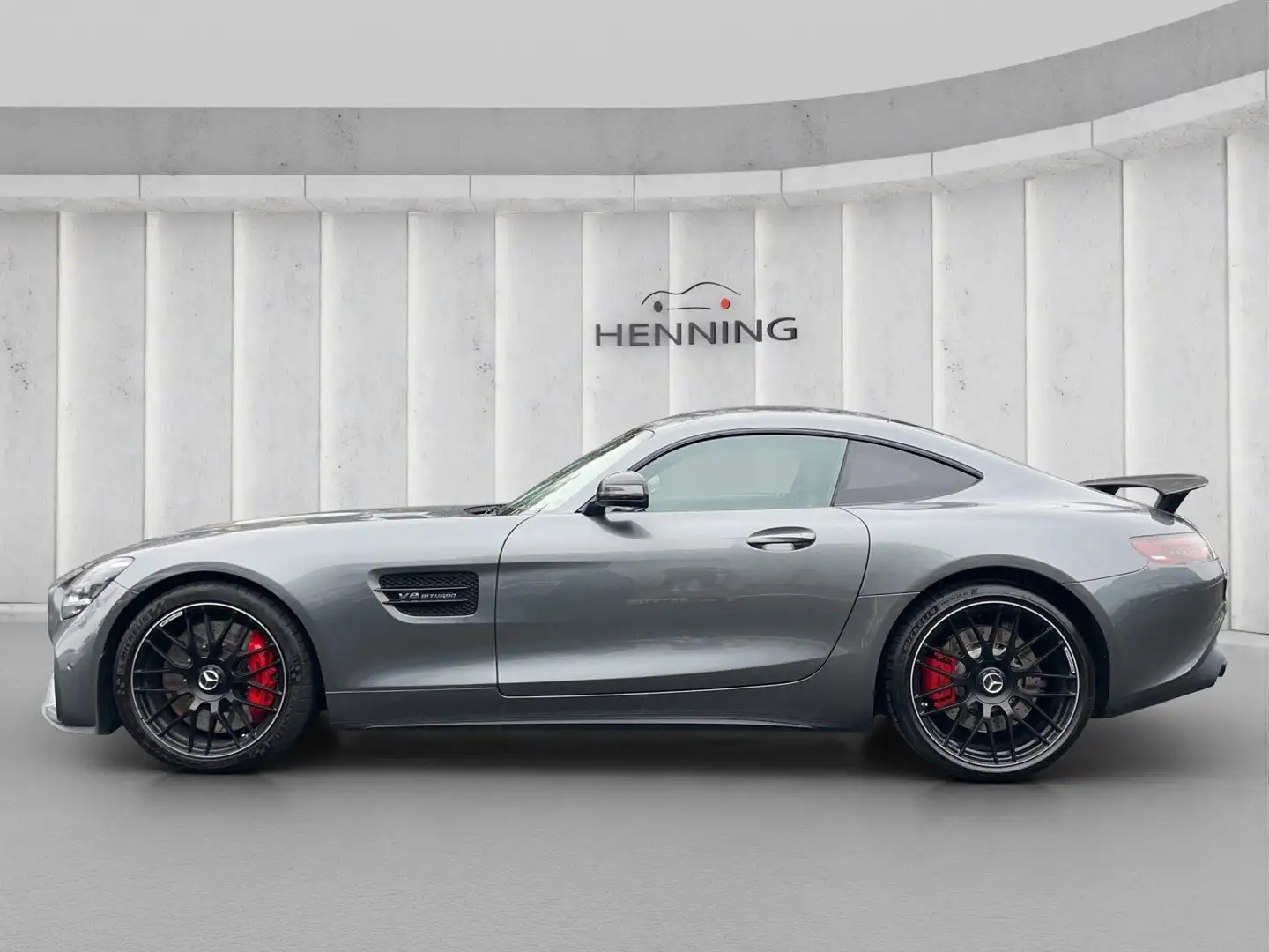 Mercedes-Benz AMG GT Coupe Aero-Paket Abgasanlage Distr. Night Gris - 2