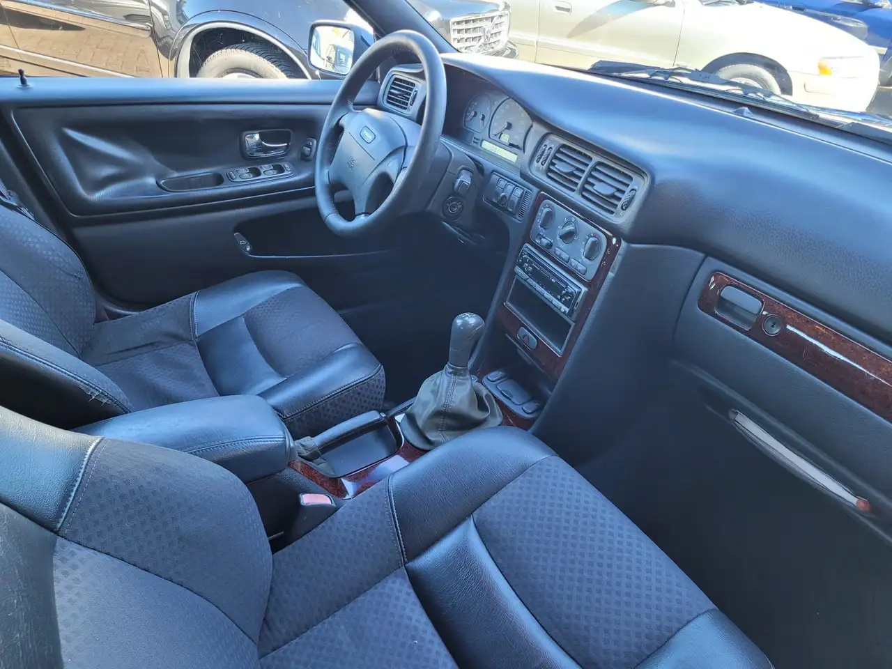 Volvo V70 2.4 Polar Goed onderhouden APK 07-2027, foto 9