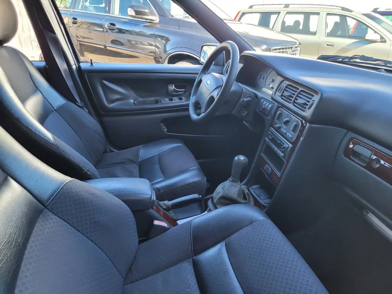 Volvo V70 2.4 Polar Goed onderhouden APK 07-2027, foto 8