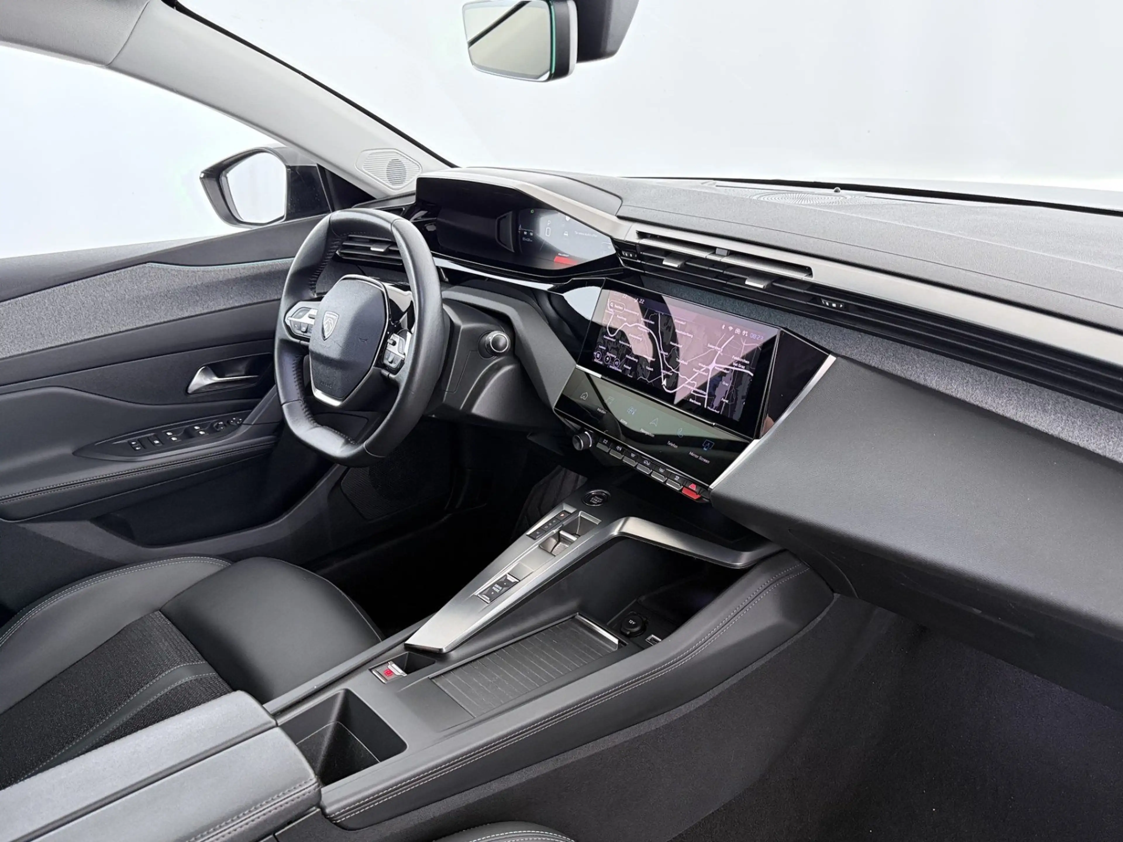 Peugeot 308 SW 1.5 BlueHDi 130 Allure Aut LED LEDER NAVI — photo 14