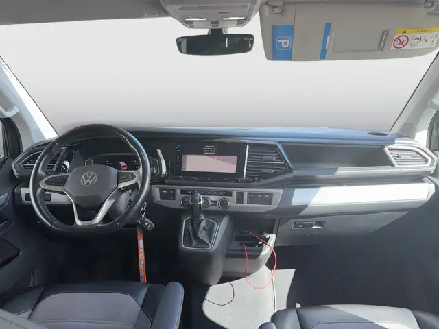 Volkswagen Multivan view 7