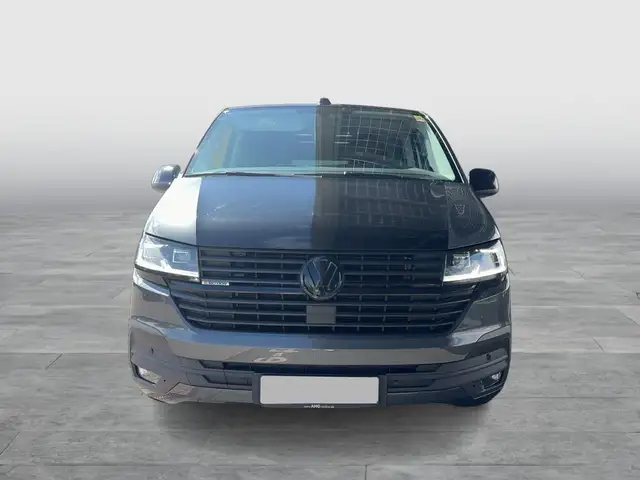 Volkswagen Multivan view 2