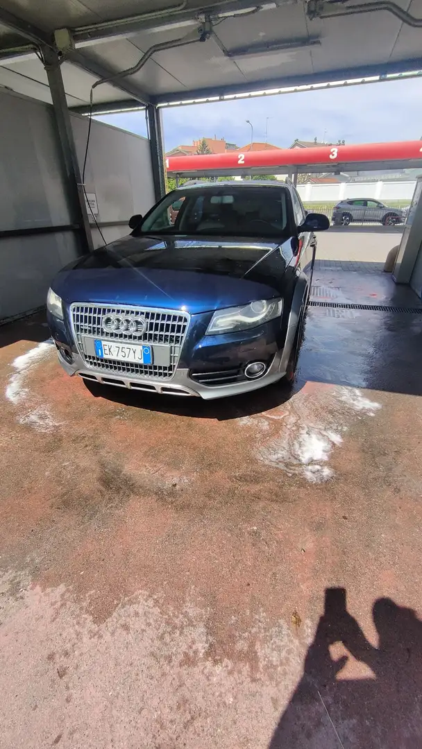 Audi A4 allroad 2.0 tdi Advanced - 1