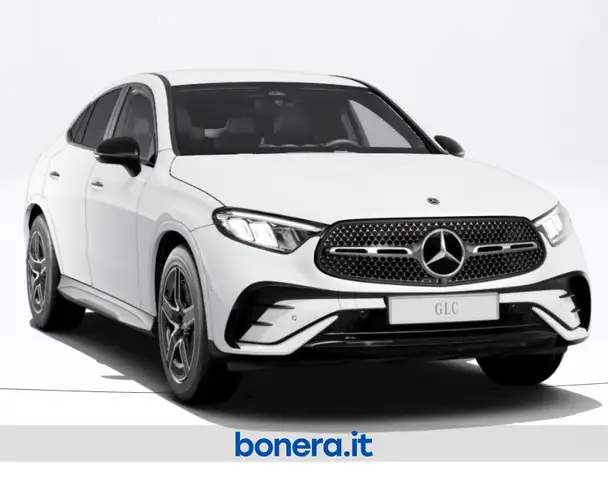 Mercedes-Benz GLC view 2