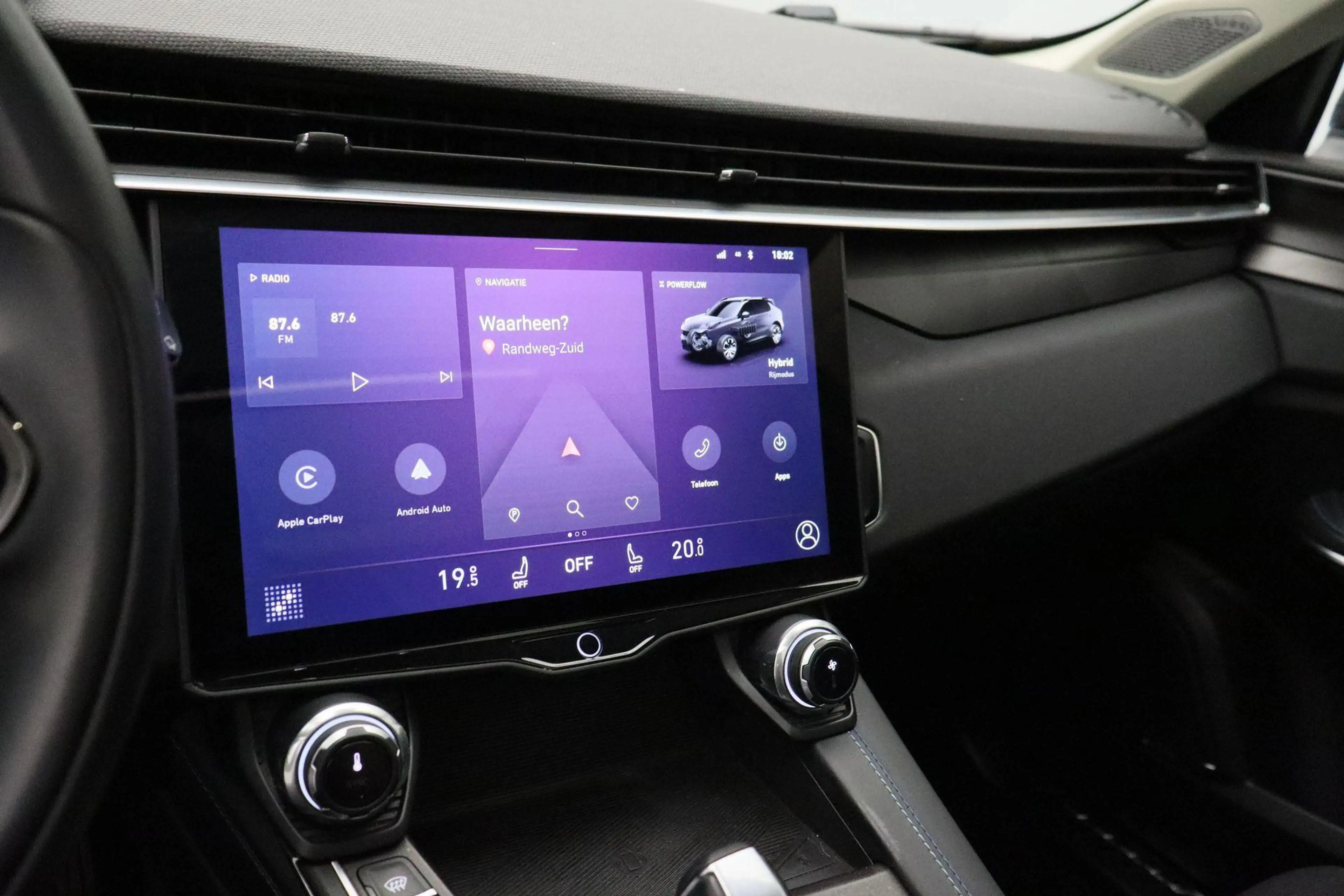 Lynk & Co 01 1.5 2023 Plug-In Hybrid | 360 Camera | Infinity | — photo 27