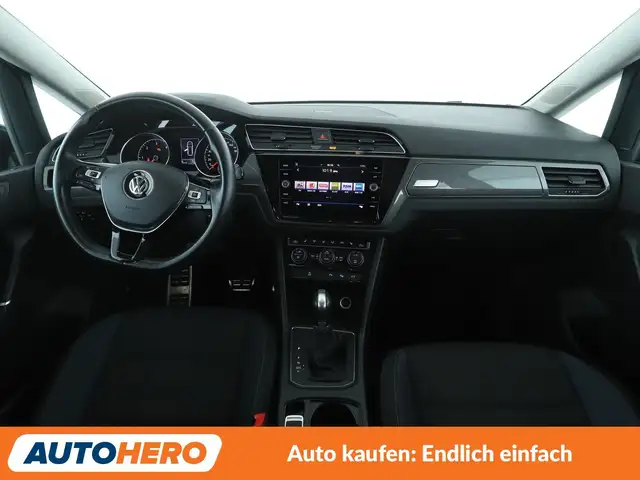 Volkswagen Touran view 12
