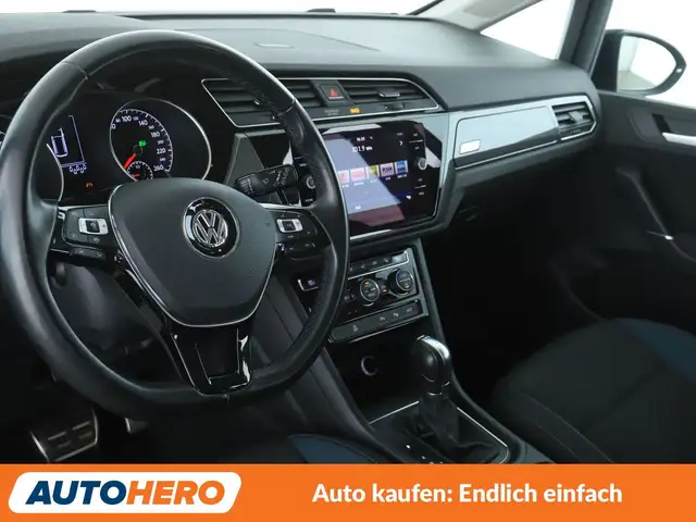 Volkswagen Touran view 11