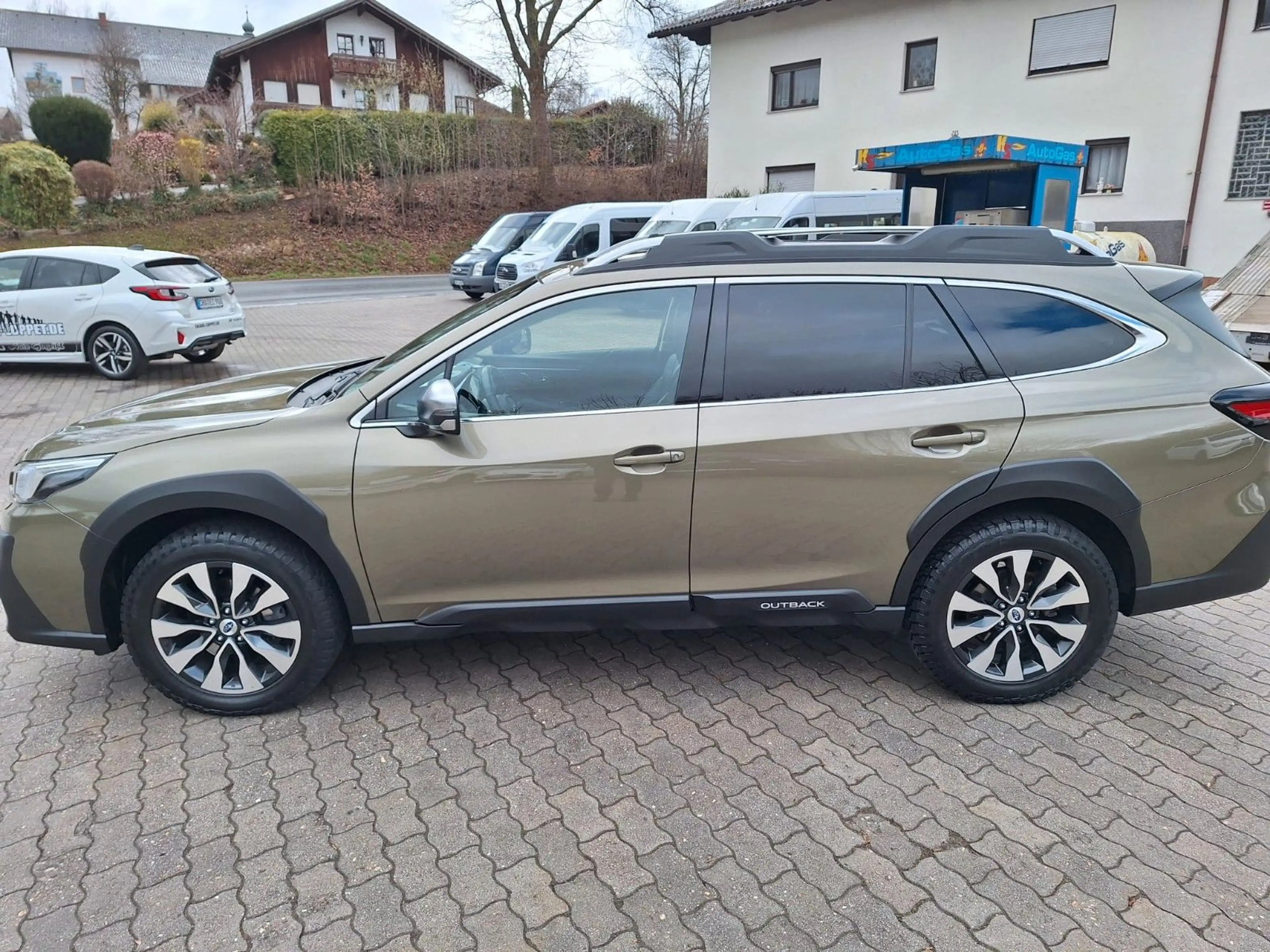 Subaru OUTBACK 2.5i Platinum Lineartronic, MWSt, AHK — photo 10