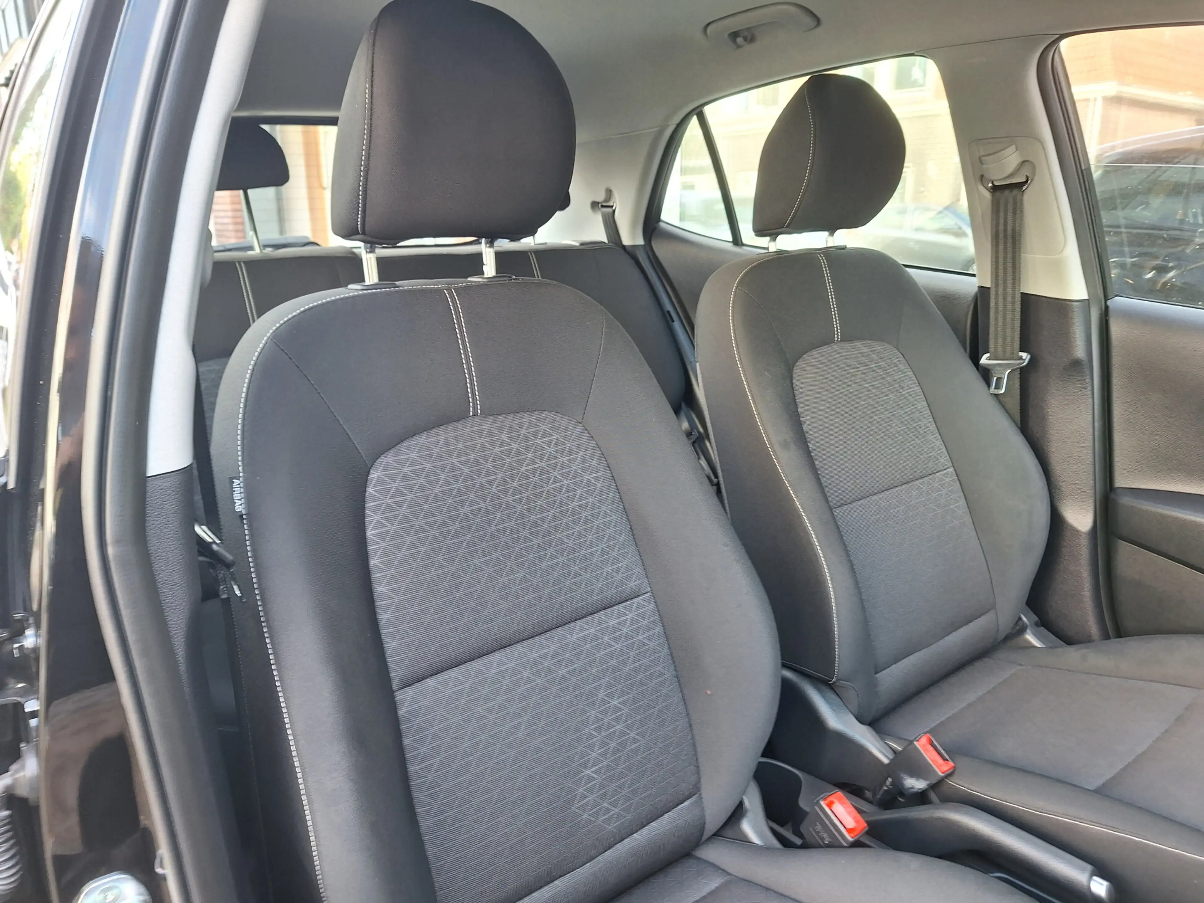 Kia Picanto 1.0 CVVT ComfortPlusLine Navigator /Camera/Navi/Ap — photo 24
