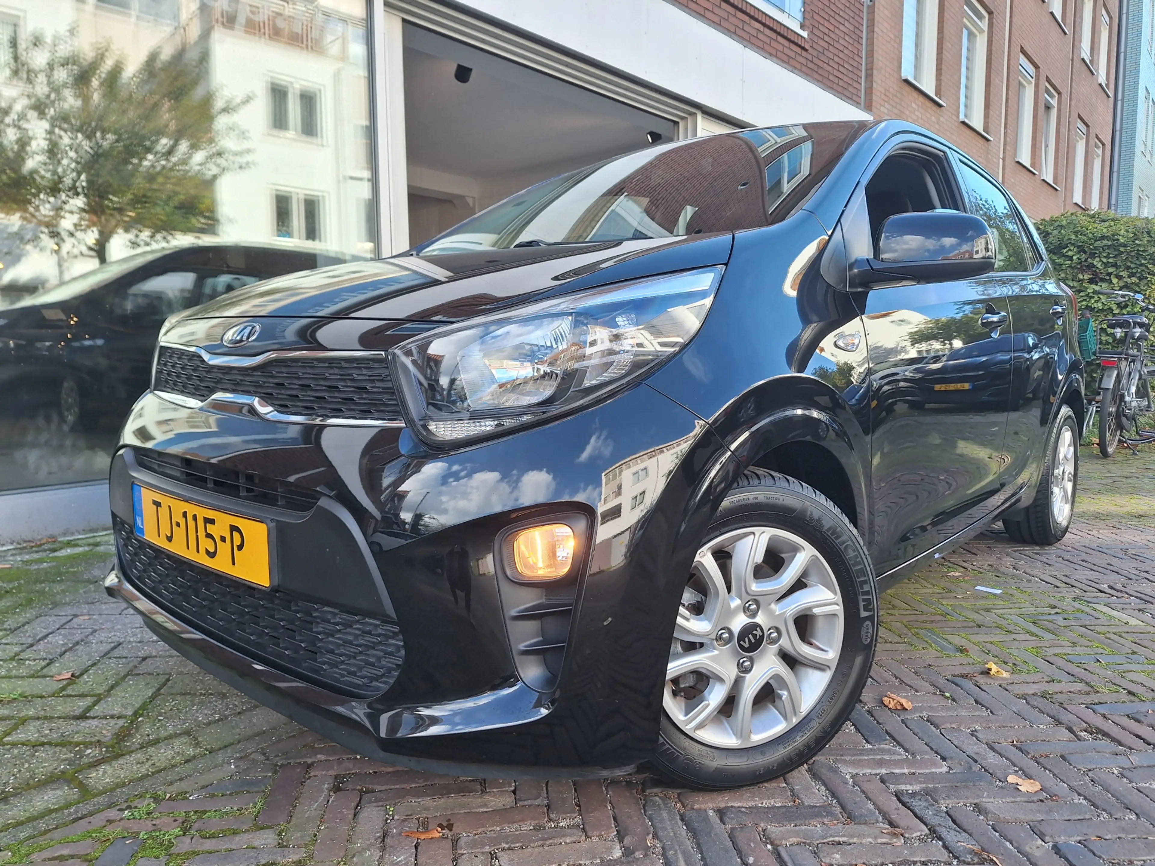 Kia Picanto 1.0 CVVT ComfortPlusLine Navigator /Camera/Navi/Ap — photo 7