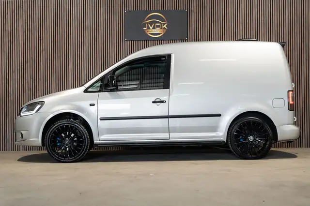 Volkswagen Caddy view 8