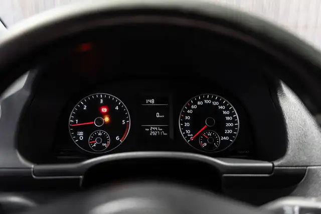 Volkswagen Caddy view 13