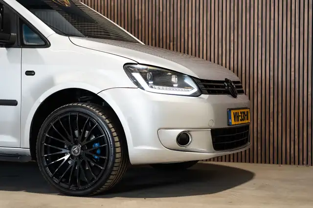 Volkswagen Caddy view 7