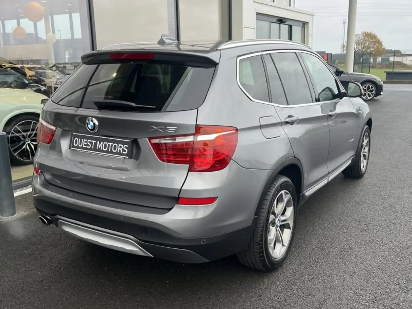 BMW X3 xDrive20dA 190ch xLine Gris - 2