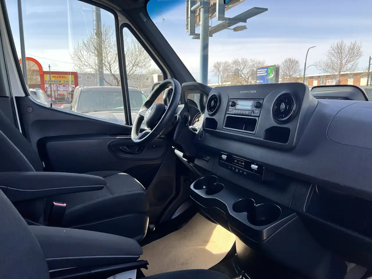 Mercedes-Benz Sprinter снимка Mercedes-Benz Sprinter