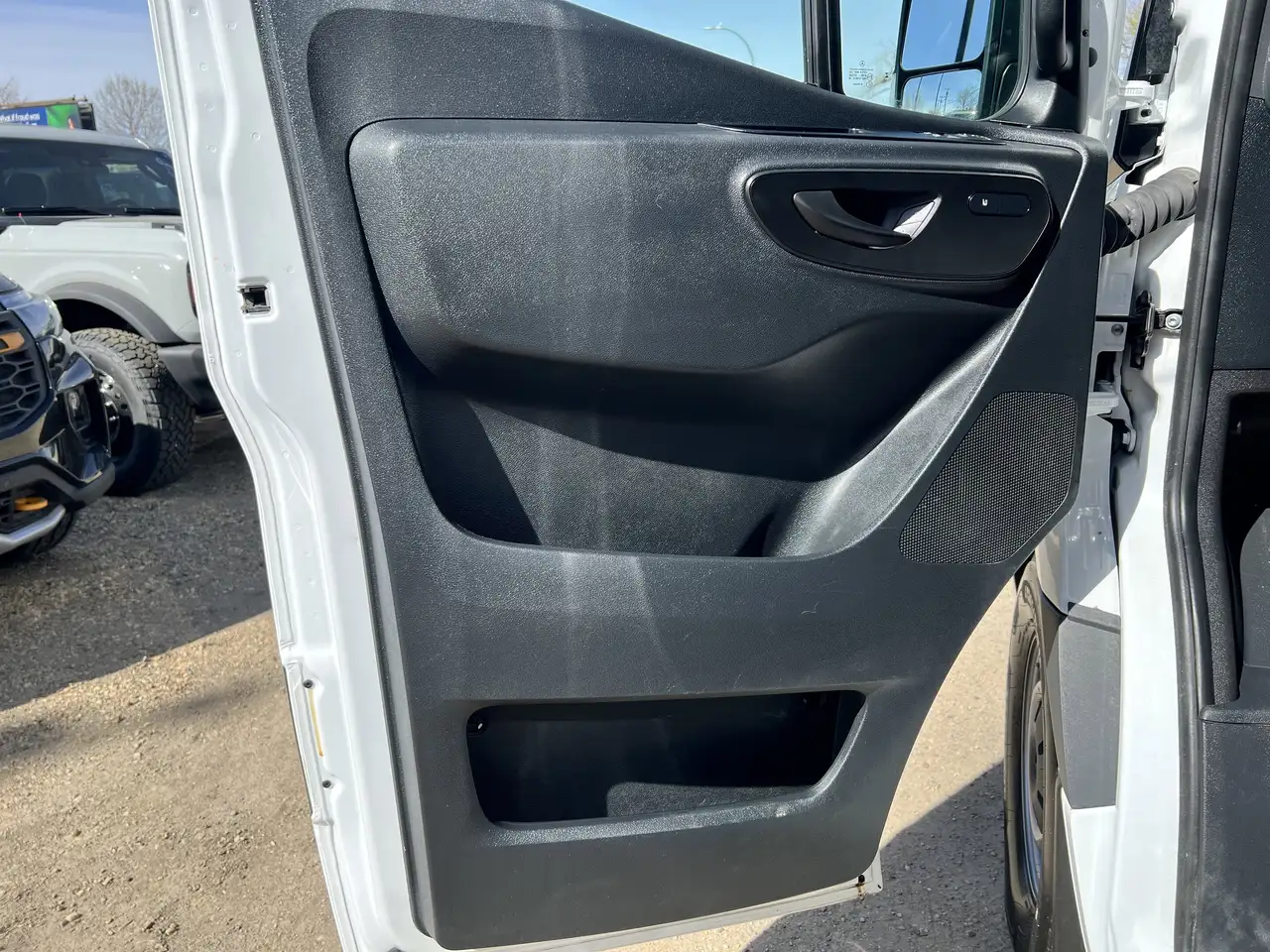 Mercedes-Benz Sprinter снимка Mercedes-Benz Sprinter