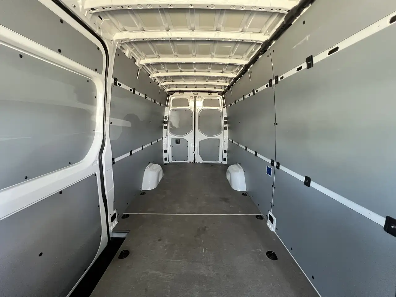 Mercedes-Benz Sprinter снимка Mercedes-Benz Sprinter