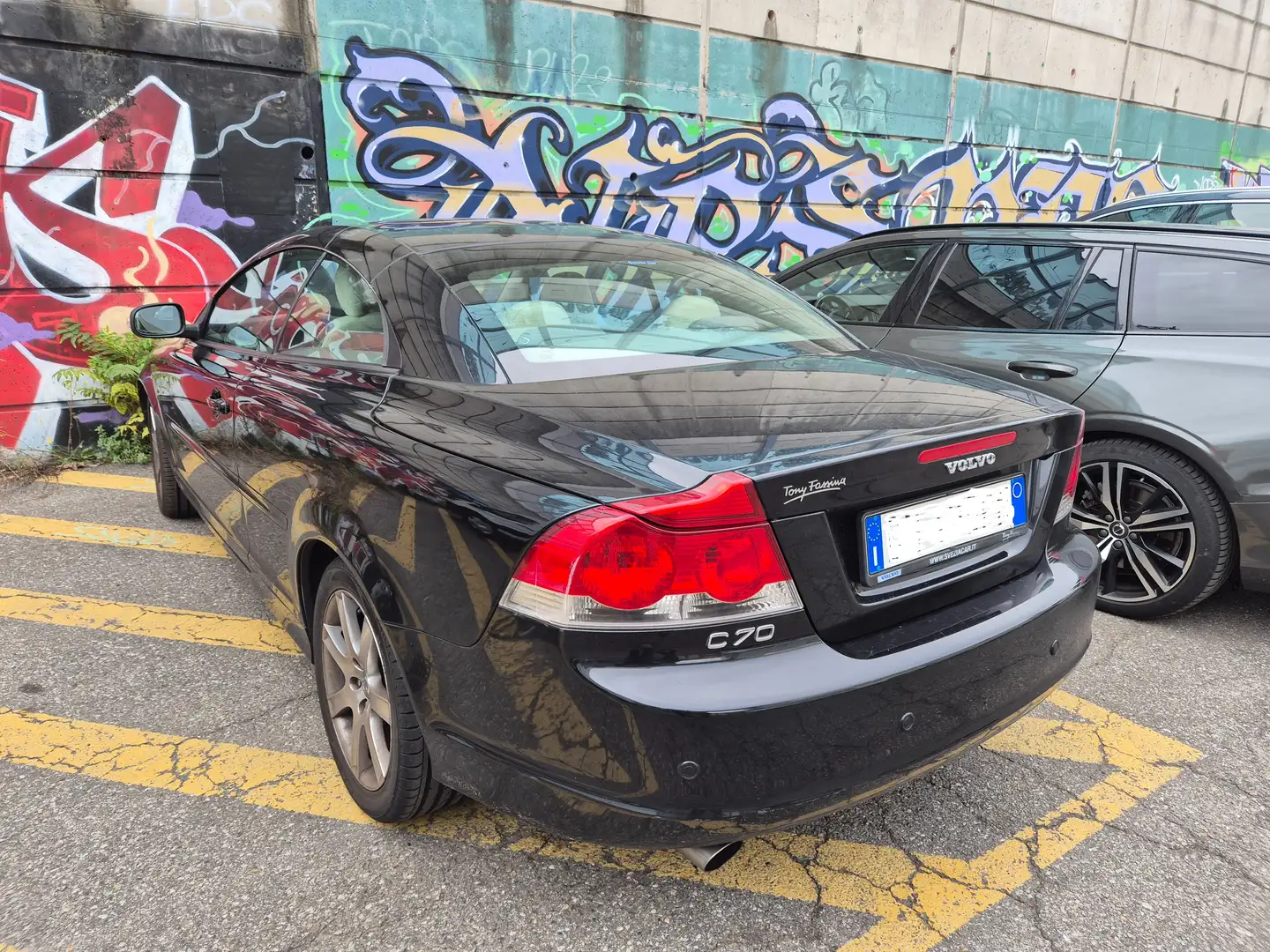 Volvo C70 C70 2.4 d5 Momentum Noir - 2