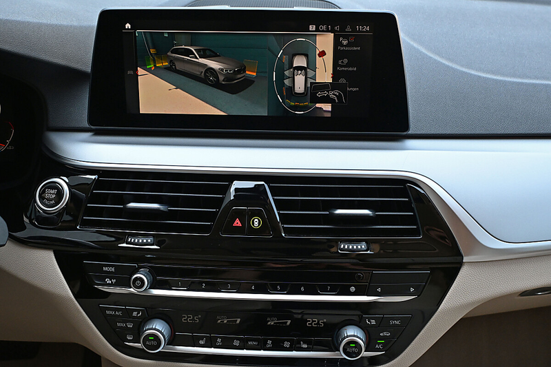 BMW 520 d xDrive Touring Aut. AHK, 360 CAM, HeadUp, Kom... — photo 15