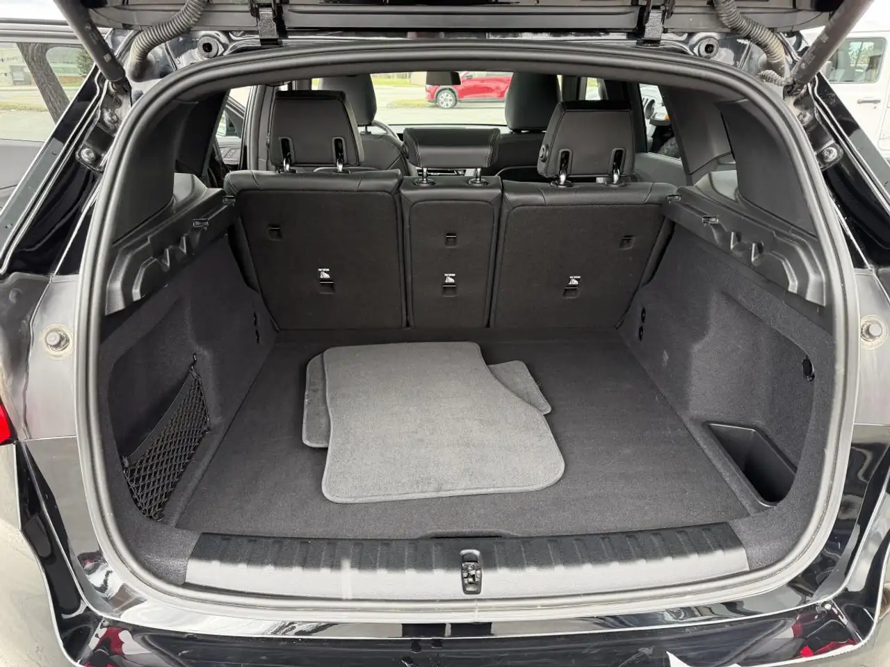 BMW X1 снимка BMW X1
