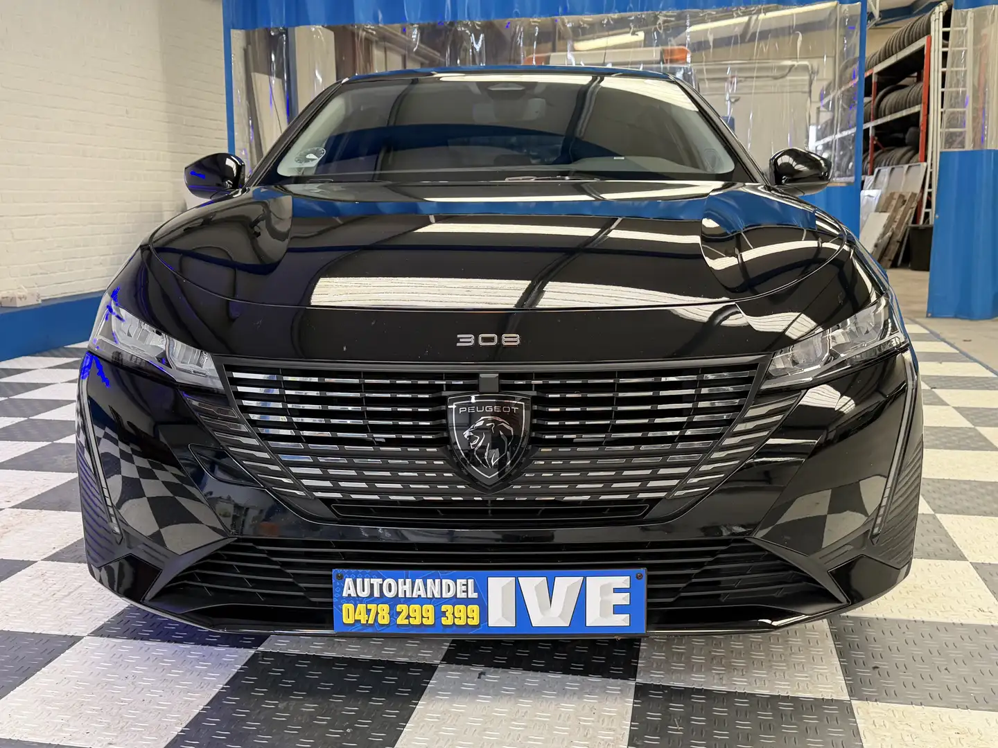 Peugeot 308 308 SW 1.5 BlueHDi Allure S Schwarz - 2