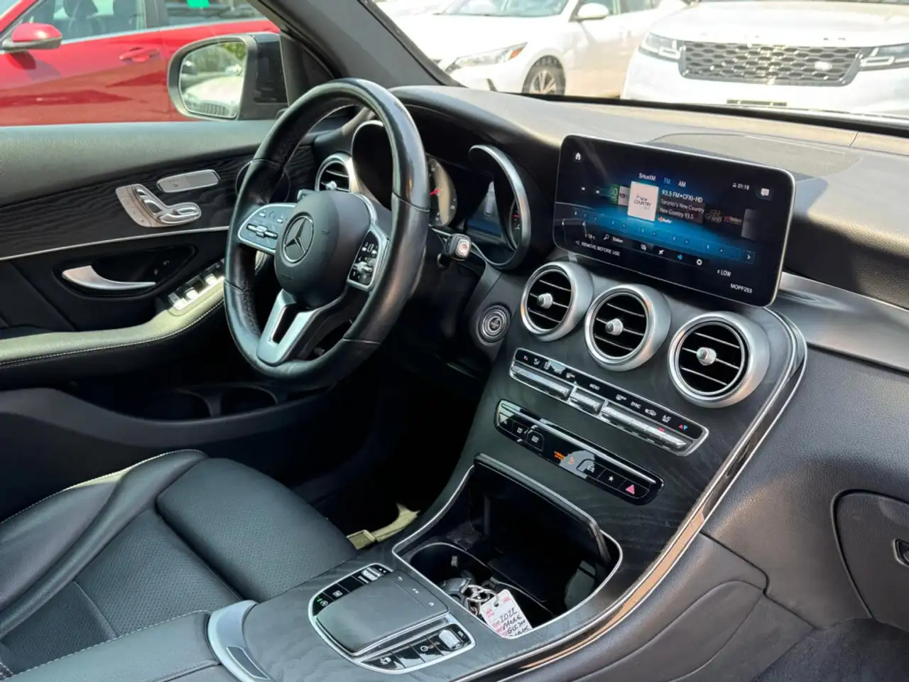Mercedes-Benz GLC снимка Mercedes-Benz GLC