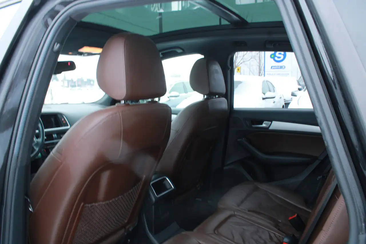 Audi Q5 снимка Audi Q5