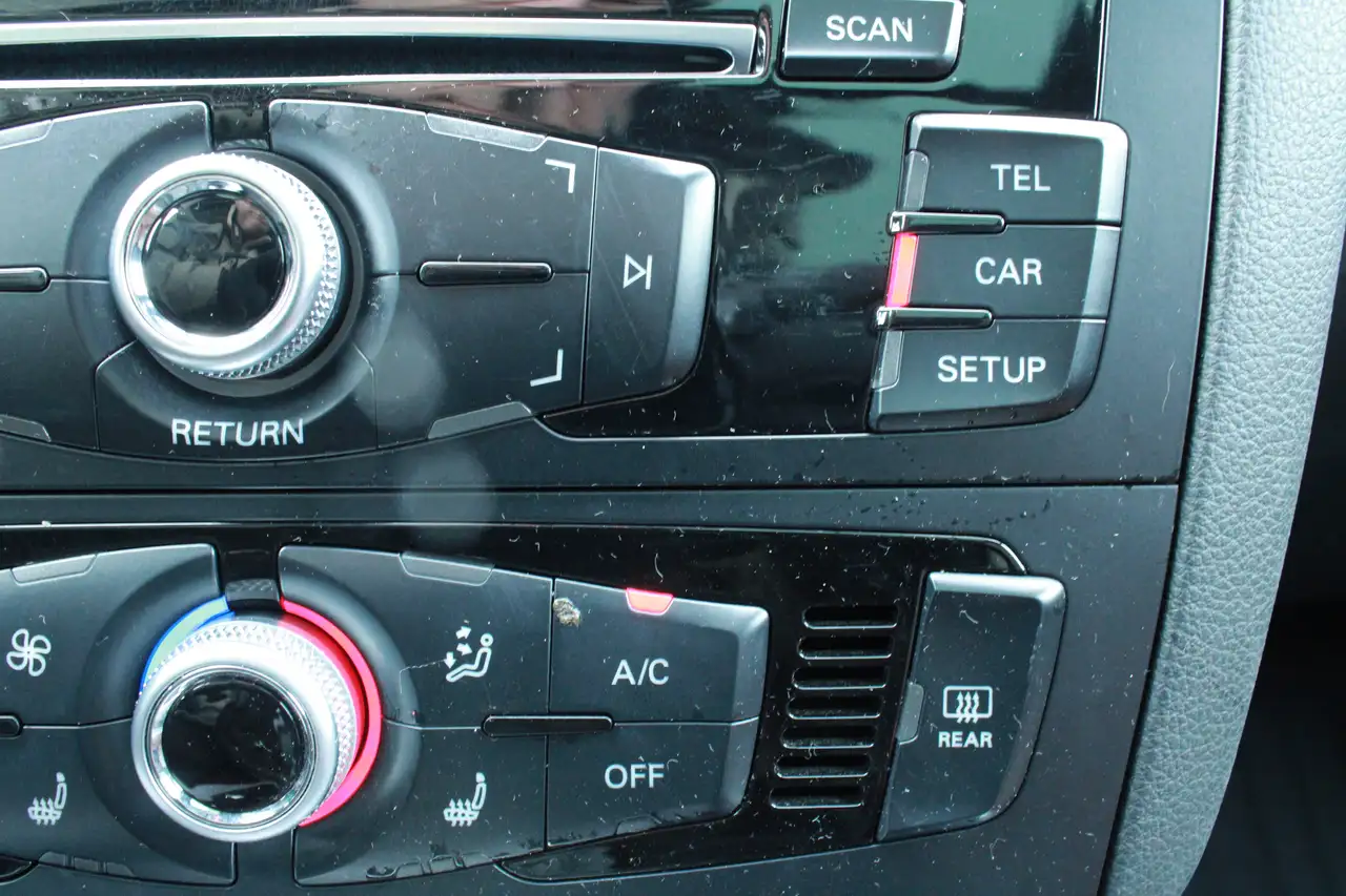 Audi Q5 снимка Audi Q5
