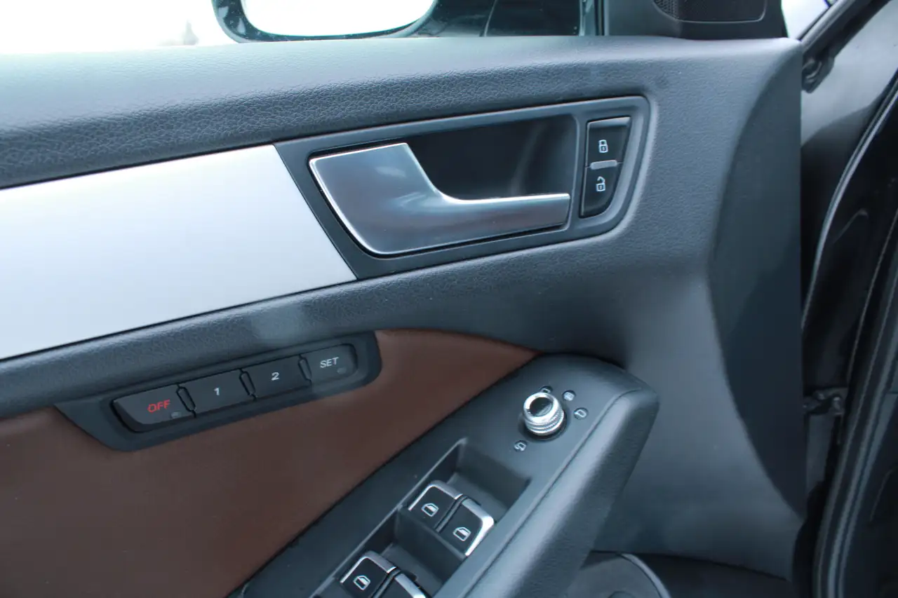 Audi Q5 снимка Audi Q5