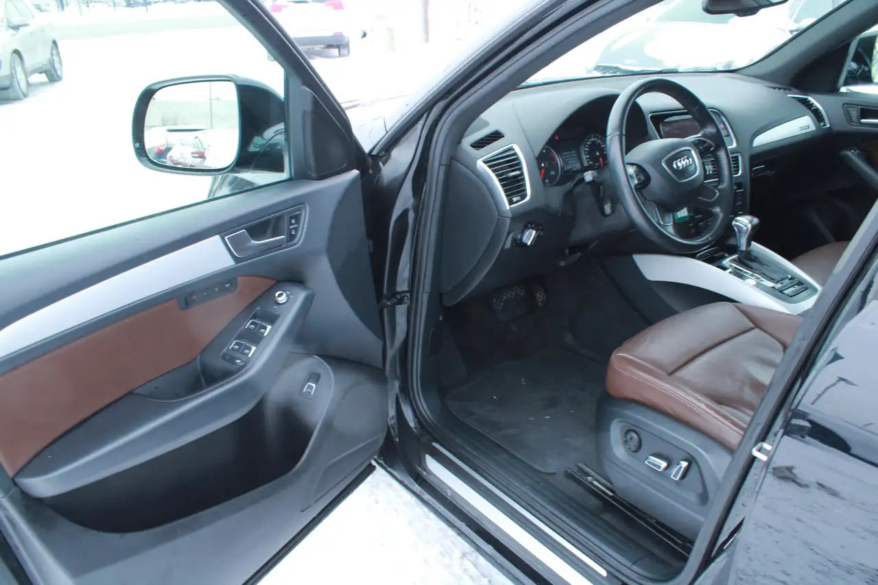 Audi Q5 снимка Audi Q5