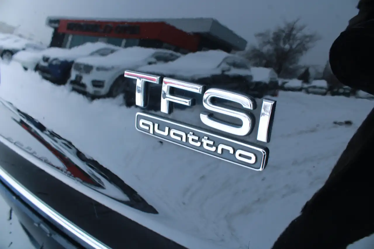 Audi Q5 снимка Audi Q5