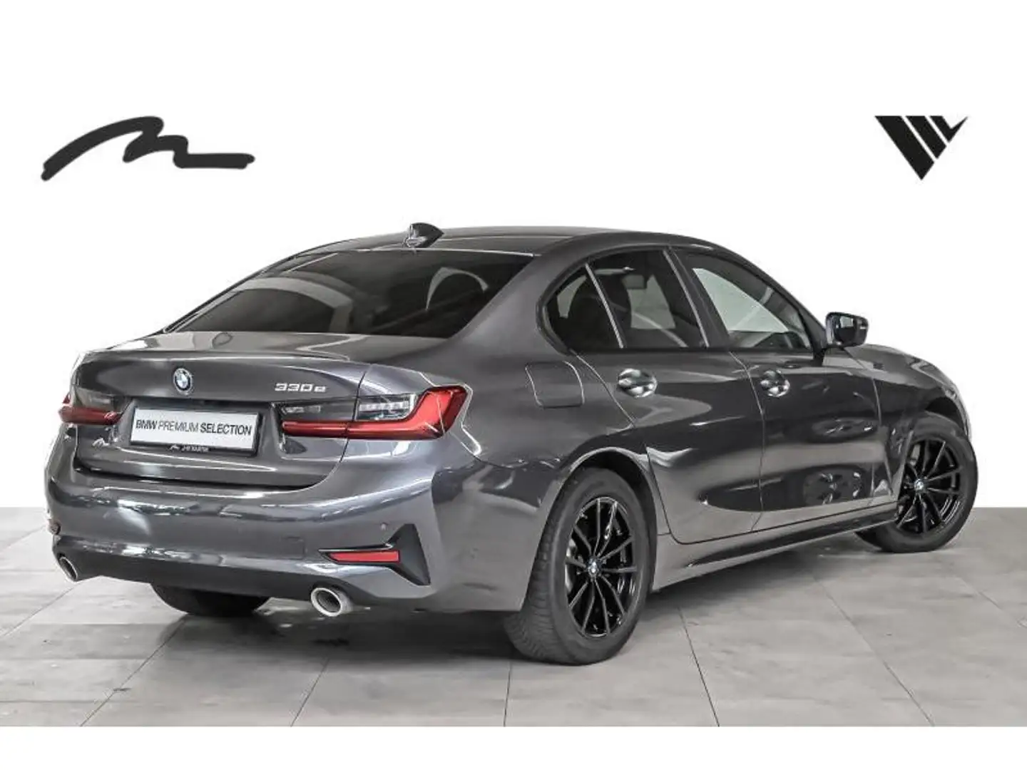 BMW 330 e Grijs - 2