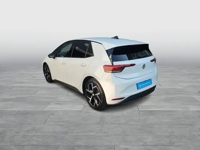 Volkswagen Id.3 view 4