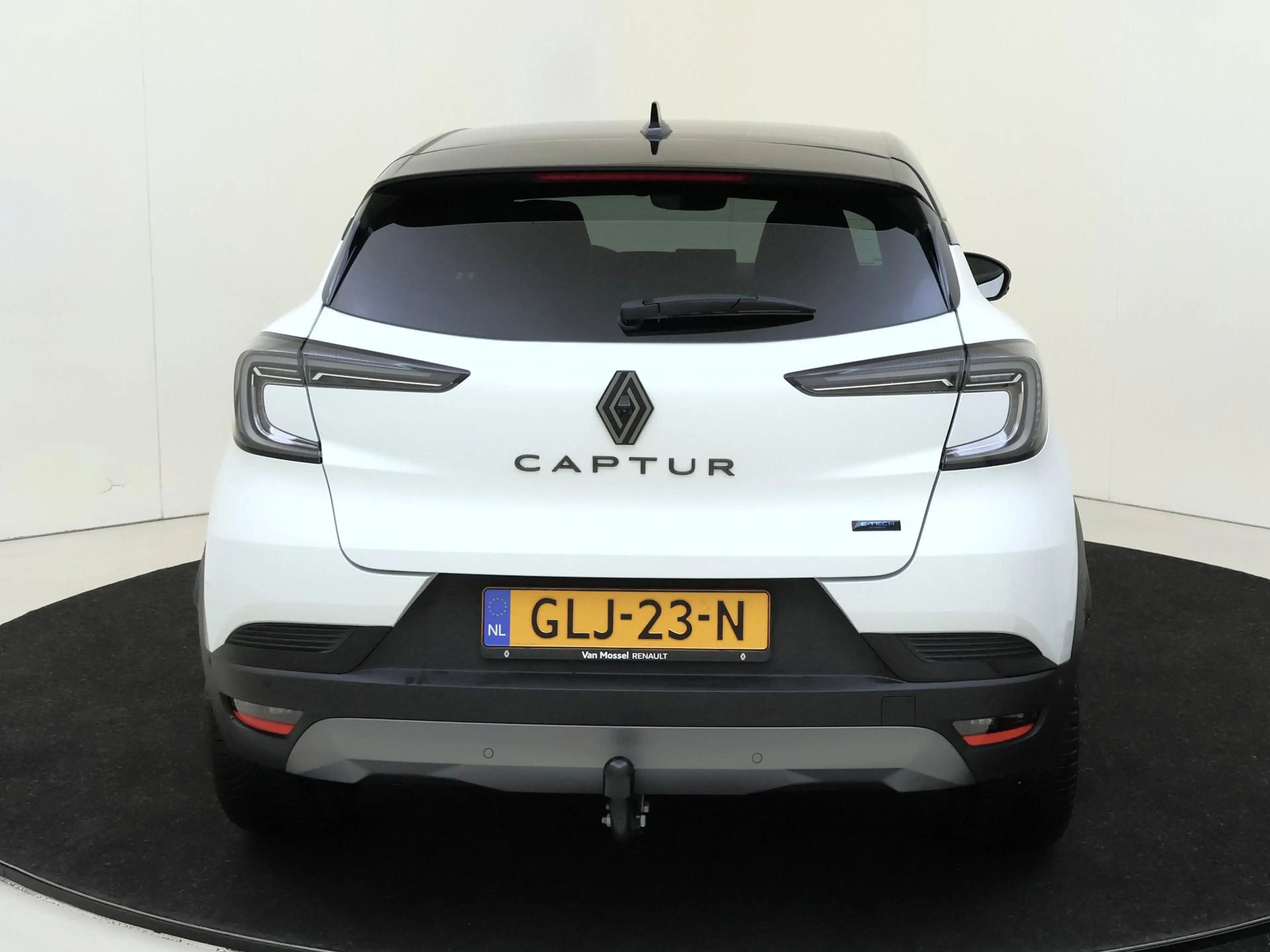 Renault Captur 1.6 E-Tech full hybrid 145 esprit Alpine | Automaa — photo 6