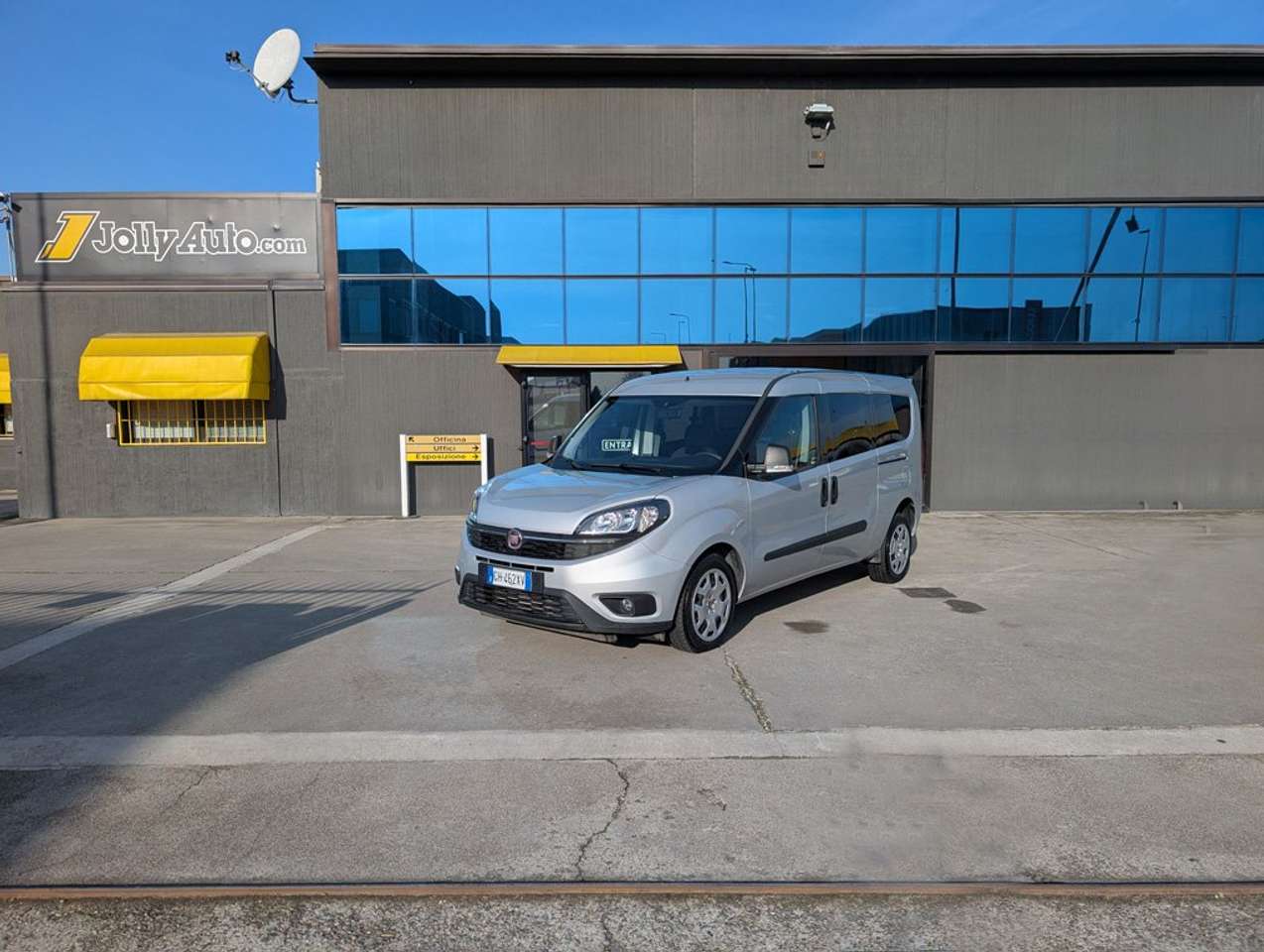 Fiat Doblo 1.6 mjt 105CV - MAXI - Lounge N1 - AUTOCARRO
