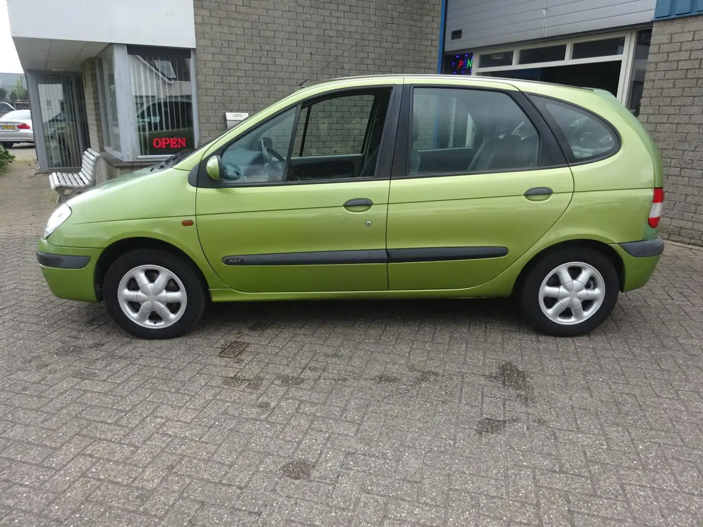 Renault Scenic 1.6-16V RXT Vert - 2