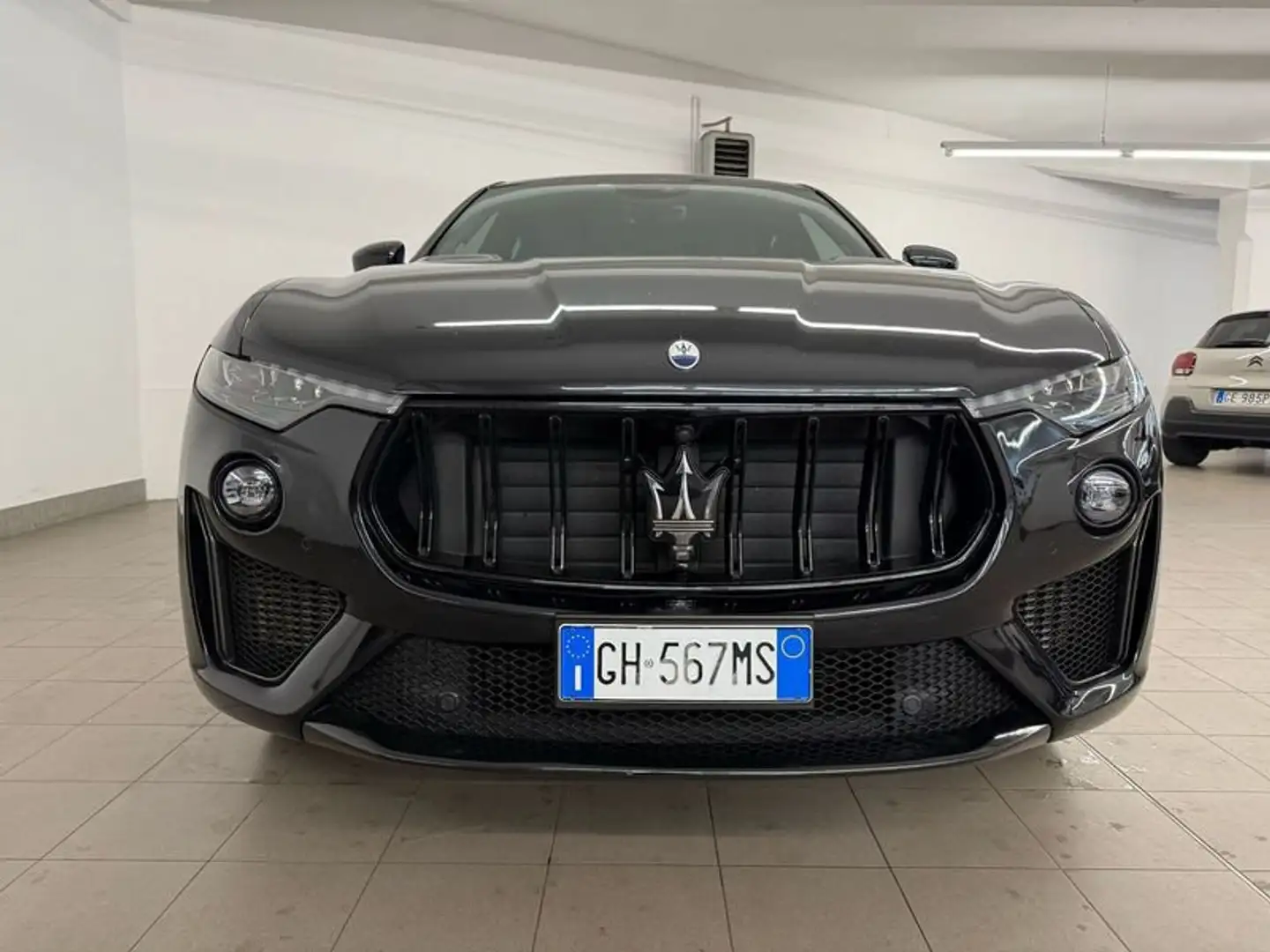 Maserati Levante V8 580 CV AWD Trofeo Nero - 2