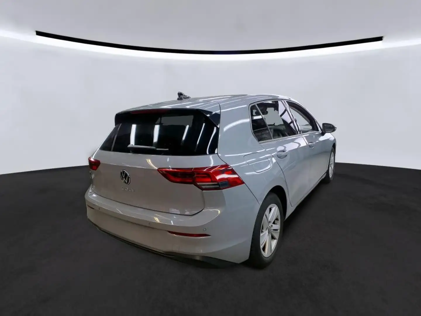Volkswagen Golf VIII Lim. Life2.0 TDI SCR 110kW 7-Gang DSG Grau - 2