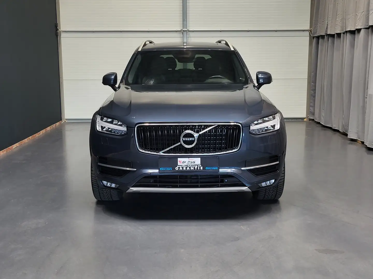 Volvo XC90 D5 Momentum AWD *TOP Ausstattung| 7-Sitze* Blau - 2