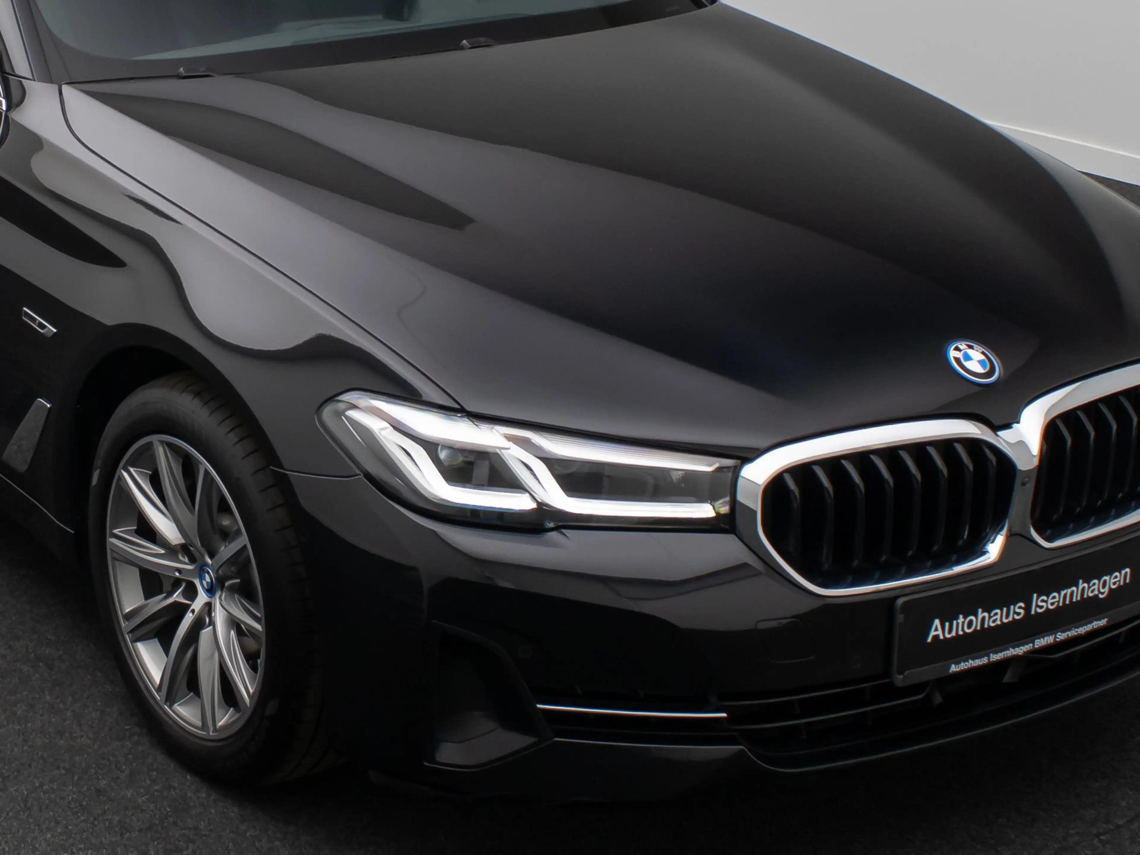 BMW 530 Panorama 360°DAB HiFi 4xKlima AHK Alarm — photo 20