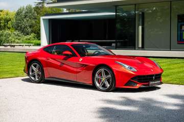 BERLINETTA / CARBON / PASSENGER DISPLAY / LIFT